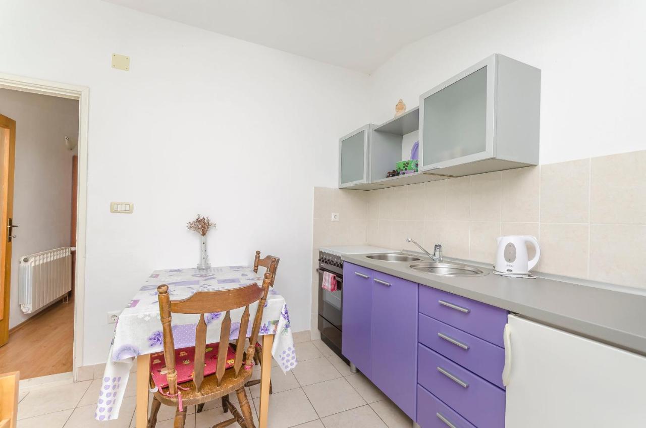 Apartments Mira I Водице Экстерьер фото